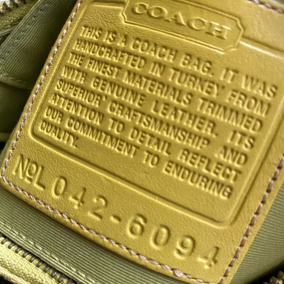 Coach demi purse